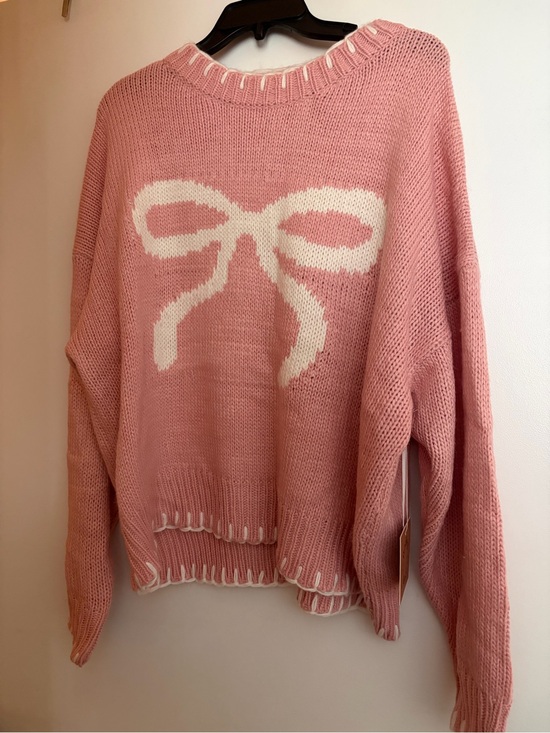 Sweaters - Pink Bow Crewneck Sweater - NWT